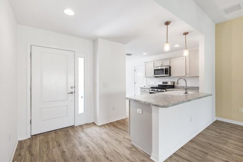 Casa en venta en The Villages, Florida, 3 dormitorios, 145.76 m2 № 1774715 - foto 4