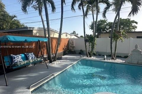 Casa en venta en Pembroke Pines, Florida, 4 dormitorios, 150.87 m2 № 1774377 - foto 25