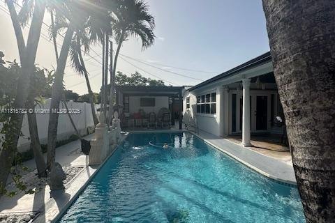 Casa en venta en Pembroke Pines, Florida, 4 dormitorios, 150.87 m2 № 1774377 - foto 26