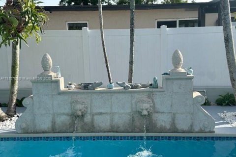 Casa en venta en Pembroke Pines, Florida, 4 dormitorios, 150.87 m2 № 1774377 - foto 27