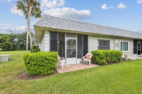 Condo in New Port Richey, Florida, 2 bedrooms  № 1913170 - photo 22