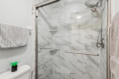 Condo in New Port Richey, Florida, 2 bedrooms  № 1913170 - photo 13