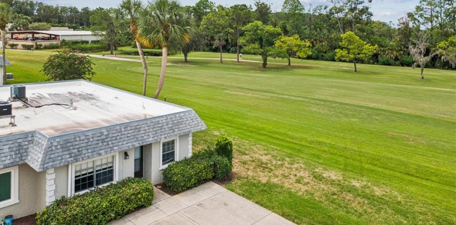 Condo in New Port Richey, Florida, 2 bedrooms  № 1913170