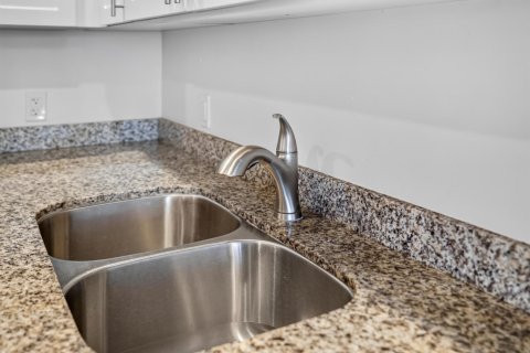Appartement à louer à Deerfield Beach, Floride: 2 chambres, 60.39 m2 № 2406212 - photo 14