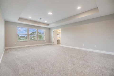 House in Wesley Chapel, Florida 5 bedrooms, 328.04 sq.m. № 1773073 - photo 18