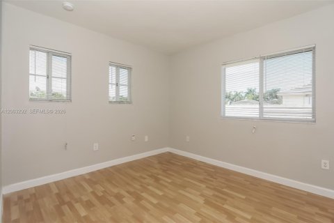 House in Homestead, Florida 5 bedrooms, 201.6 sq.m. № 2066786 - photo 12