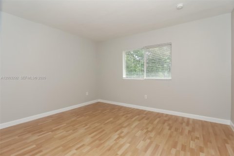 House in Homestead, Florida 5 bedrooms, 201.6 sq.m. № 2066786 - photo 8