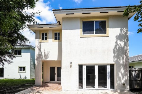 House in Homestead, Florida 5 bedrooms, 201.6 sq.m. № 2066786 - photo 15