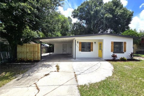 House in Lakeland, Florida 3 bedrooms, 91.88 sq.m. № 1841743 - photo 1