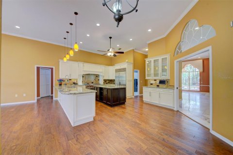 Casa en venta en Spring Hill, Florida, 4 dormitorios, 299.33 m2 № 1620800 - foto 25