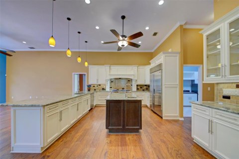 Casa en venta en Spring Hill, Florida, 4 dormitorios, 299.33 m2 № 1620800 - foto 3