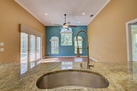 Casa en venta en Spring Hill, Florida, 4 dormitorios, 299.33 m2 № 1620800 - foto 30