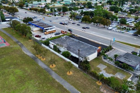 Immobilier commercial à vendre à Miami Gardens, Floride № 2026074 - photo 5