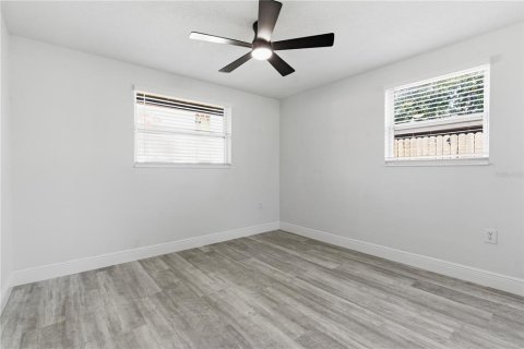 Casa en venta en New Port Richey, Florida, 3 dormitorios, 110.65 m2 № 2112324 - foto 21
