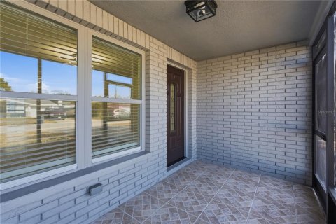 Casa en venta en New Port Richey, Florida, 3 dormitorios, 110.65 m2 № 2112324 - foto 5