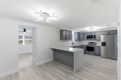 Casa en venta en New Port Richey, Florida, 3 dormitorios, 110.65 m2 № 2112324 - foto 10