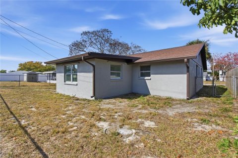 Casa en venta en New Port Richey, Florida, 3 dormitorios, 110.65 m2 № 2112324 - foto 27