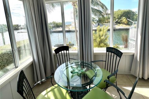 Villa ou maison à louer à Key Largo, Floride: 3 chambres, 279.73 m2 № 1937855 - photo 25
