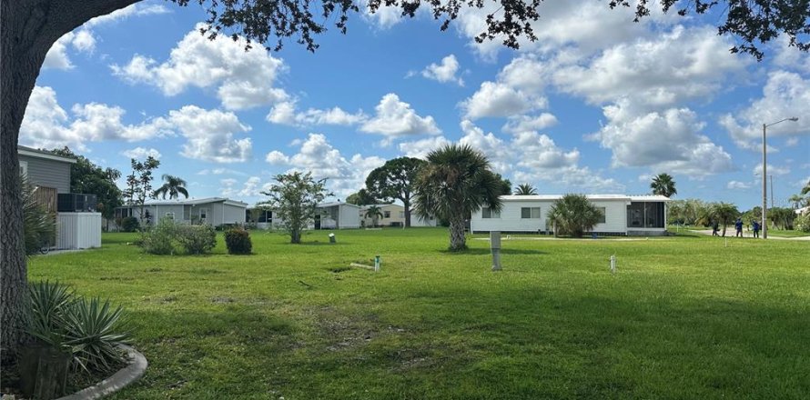 Land in North Port, Florida № 2162416
