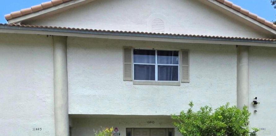 Touwnhouse à Coral Springs, Floride 3 chambres, 125.42 m2 № 2248344