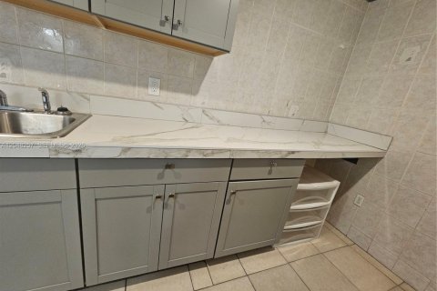 Touwnhouse à louer à Miami Gardens, Floride: 3 chambres, 107.95 m2 № 2334412 - photo 9