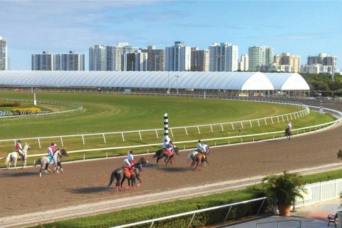 Купить кондоминиум в Халландейл-Бич, Флорида 1 спальня, 104.98м2, № 1980544 - фото 23