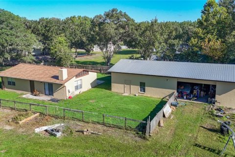 Casa en Plant City, Florida 2 dormitorios, 117.06 m2 № 2359435