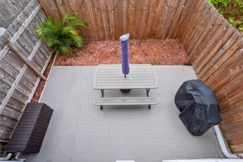Townhouse in Cape Canaveral, Florida 2 bedrooms, 86.96 sq.m. № 2258771 - photo 24