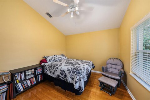 Villa ou maison à louer à Tampa, Floride: 4 chambres, 285.12 m2 № 1858203 - photo 16