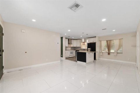 Casa en venta en Groveland, Florida, 3 dormitorios, 102.56 m2 № 2097594 - foto 15