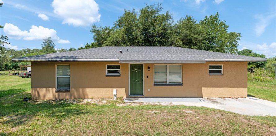 Casa en Groveland, Florida 3 dormitorios, 102.56 m2 № 2097594
