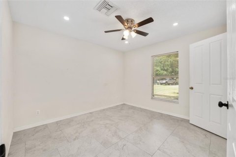 Casa en venta en Groveland, Florida, 3 dormitorios, 102.56 m2 № 2097594 - foto 29