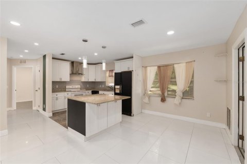 Casa en venta en Groveland, Florida, 3 dormitorios, 102.56 m2 № 2097594 - foto 16