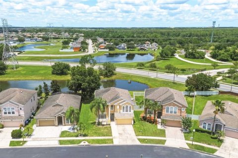 Купить виллу или дом в Орландо, Флорида 8 комнат, 261.33м2, № 2113605 - фото 4