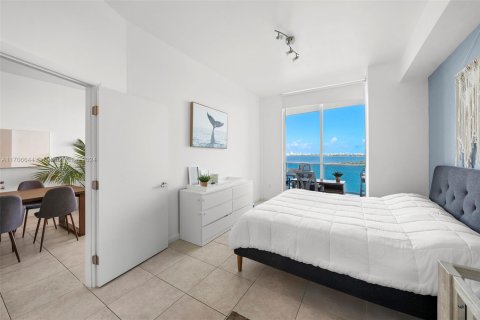 Condominio en venta en Miami, Florida, 1 dormitorio, 78.97 m2 № 2012406 - foto 27