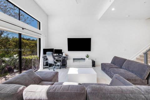 Adosado en venta en Plantation, Florida, 3 dormitorios, 150.13 m2 № 2023846 - foto 4