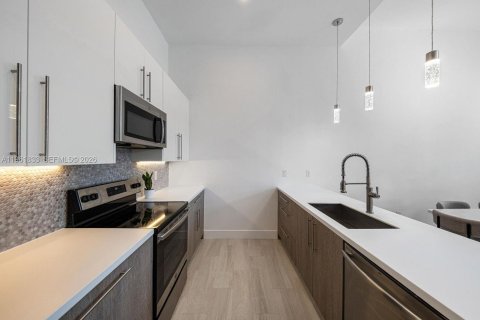 Adosado en venta en Plantation, Florida, 3 dormitorios, 150.13 m2 № 2023846 - foto 8