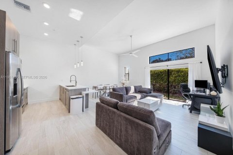 Adosado en venta en Plantation, Florida, 3 dormitorios, 150.13 m2 № 2023846 - foto 5