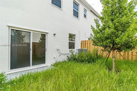 Touwnhouse à vendre à Homestead, Floride: 3 chambres, 123.65 m2 № 2051808 - photo 24