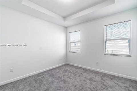 Touwnhouse à vendre à Homestead, Floride: 3 chambres, 123.65 m2 № 2051808 - photo 13