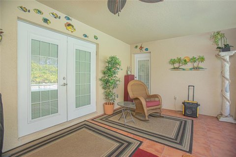 House in Kissimmee, Florida 4 bedrooms, 179.86 sq.m. № 1737300 - photo 13