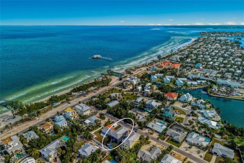 Villa ou maison à vendre à Anna Maria, Floride: 4 chambres, 238.48 m2 № 2284818 - photo 7