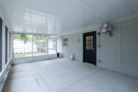 Villa ou maison à louer à Ruskin, Floride: 2 chambres, 81.1 m2 № 2155889 - photo 19