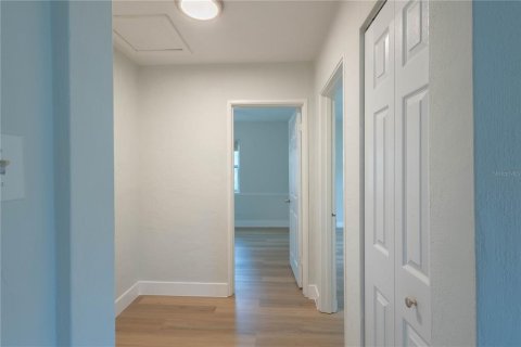 Villa ou maison à louer à Ruskin, Floride: 2 chambres, 81.1 m2 № 2155889 - photo 13