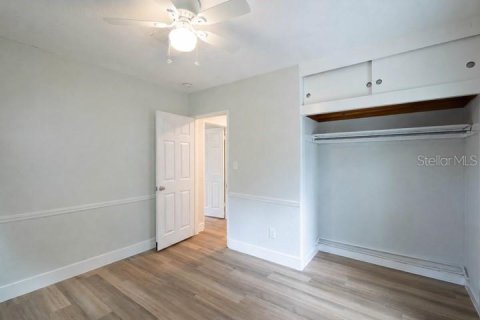 Villa ou maison à louer à Ruskin, Floride: 2 chambres, 81.1 m2 № 2155889 - photo 16