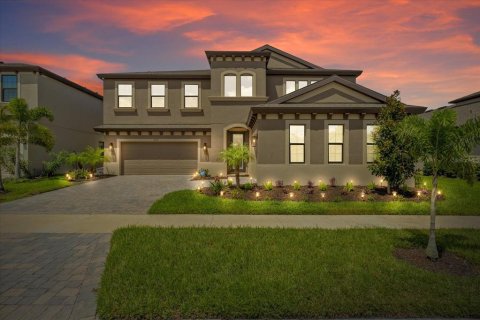 Casa en Riverview, Florida 5 dormitorios, 399.02 m2 № 2360691