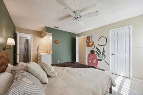 Villa ou maison à vendre à Orlando, Floride: 3 chambres, 104.05 m2 № 2396119 - photo 28