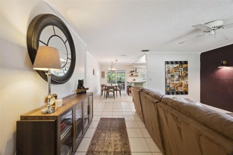Villa ou maison à vendre à Orlando, Floride: 3 chambres, 104.05 m2 № 2396119 - photo 6