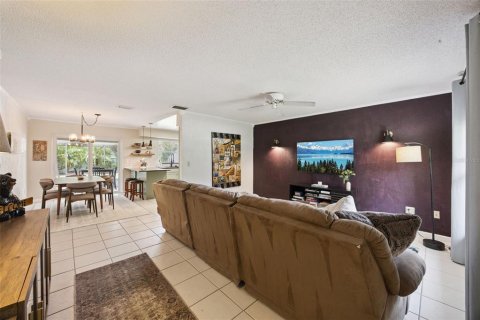 Villa ou maison à vendre à Orlando, Floride: 3 chambres, 104.05 m2 № 2396119 - photo 8