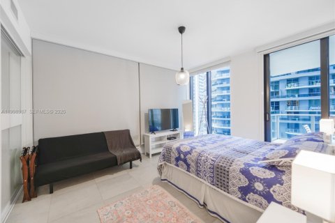 Condominio en alquiler en Miami, Florida, 2 dormitorios, 102.19 m2 № 2060954 - foto 7